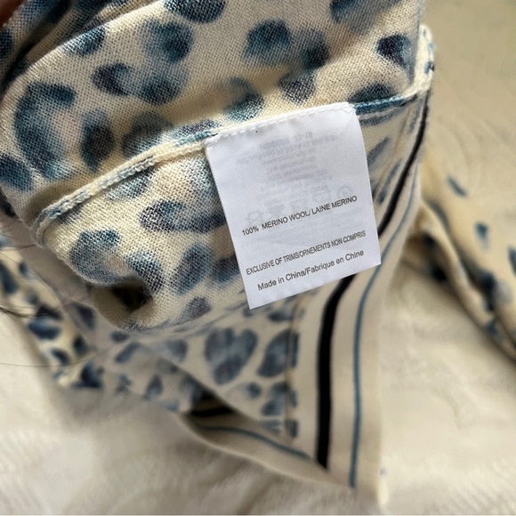 Tory Burch Merino Wool Cardigan size small - Picture 9 of 9